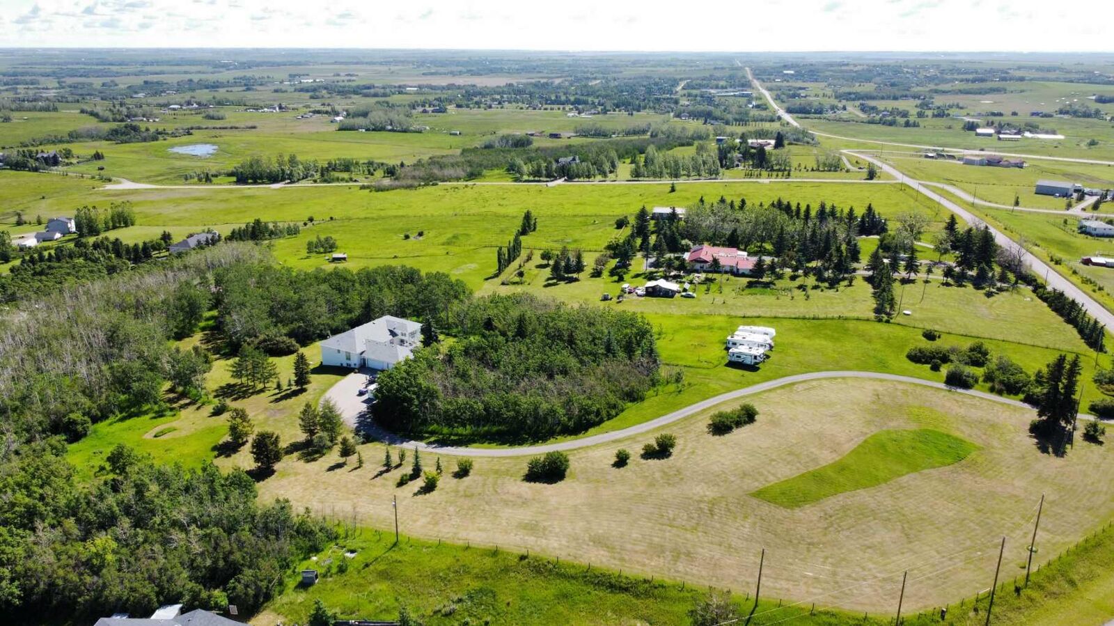 Property Photo: 16006 274 Avenue E AB T1S 4M9