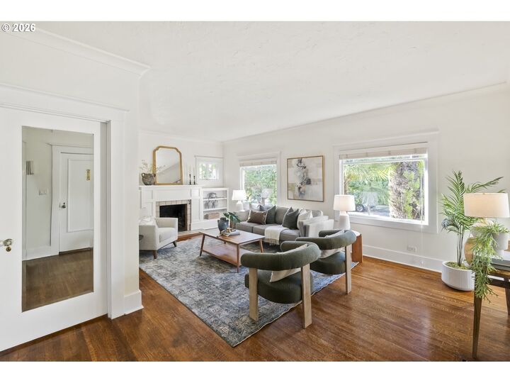Property Photo: 2136 SE Grant St OR 97214