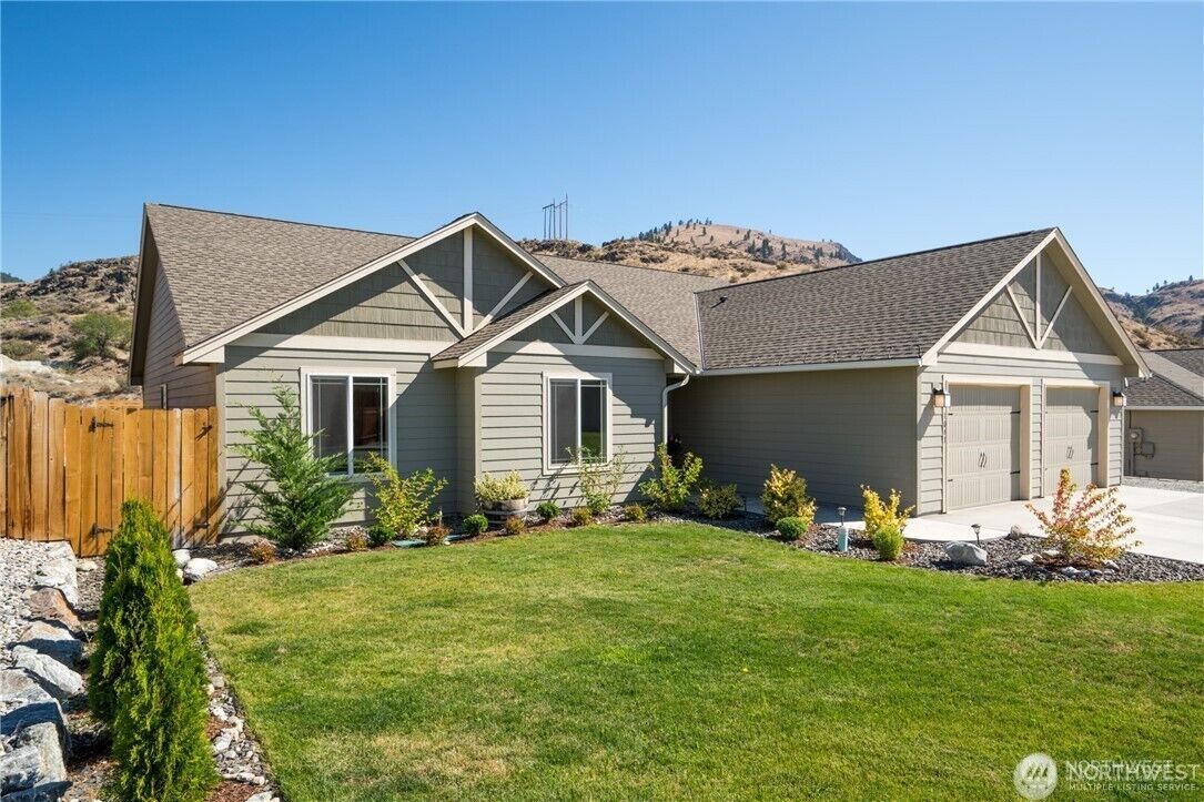 Property Photo:  1041  Sunny Brooke Lane  WA 98816 