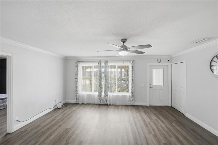 Property Photo:  1956 1st Place SW  FL 32962 