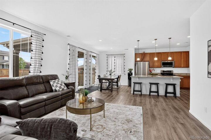 Property Photo:  25542 E Bayaud Place  CO 80018 
