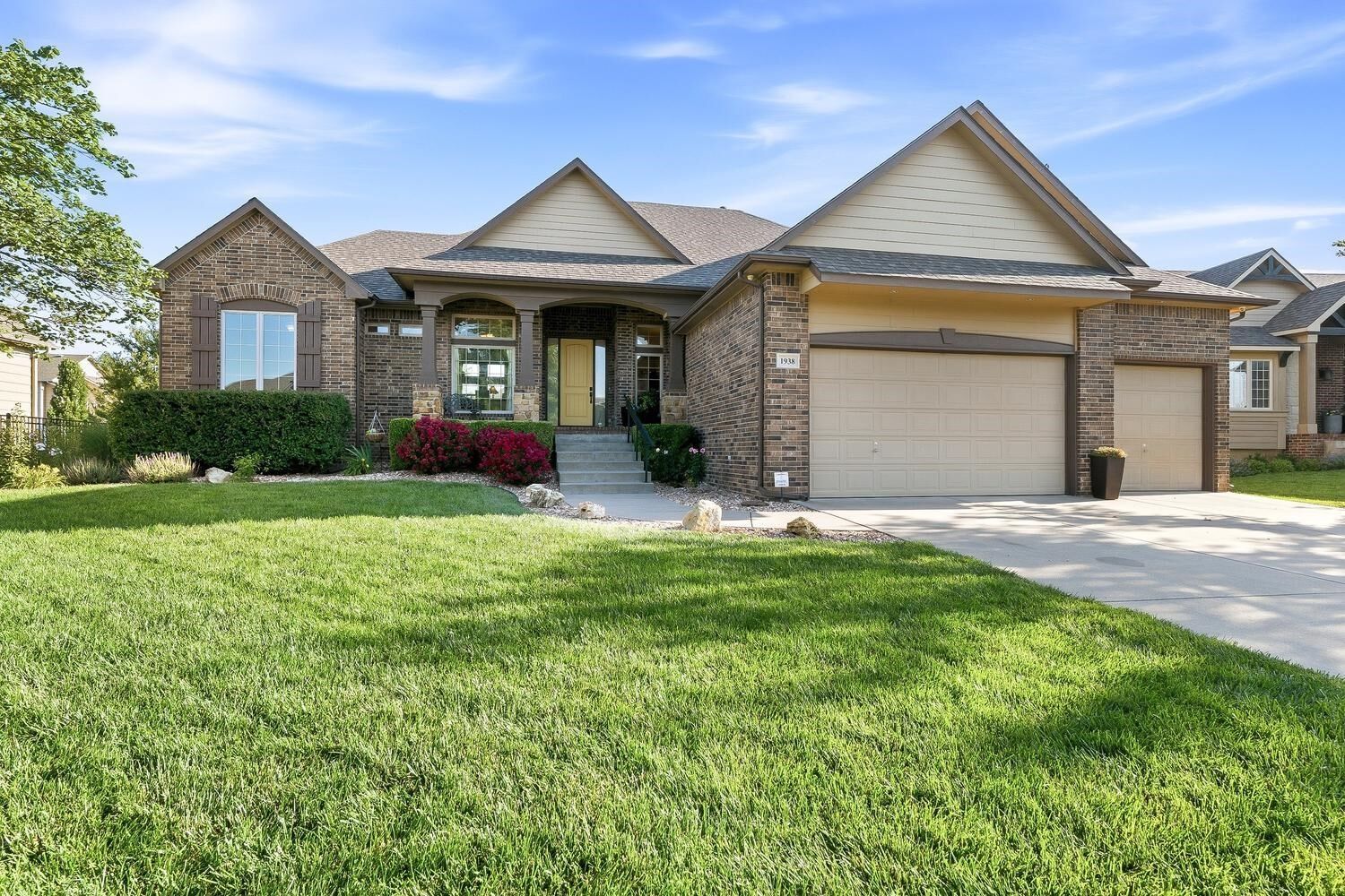 Property Photo: 1938 N Split Rail Ct KS 67230