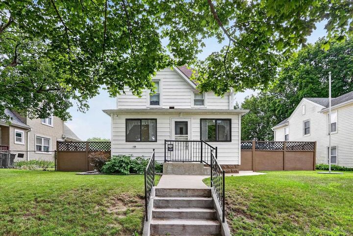 Property Photo:  1123 8th Street  WI 53511 
