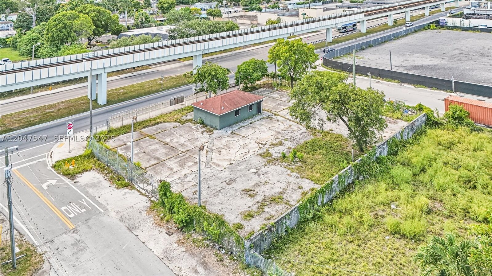 Property Photo: 6801 NW 27th Ave FL 33147