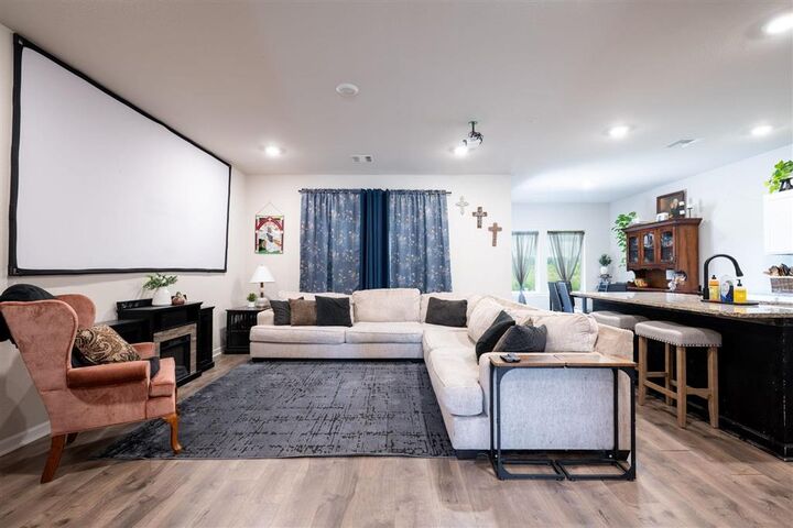 Property Photo:  870 Gold Finch Way  LA 70611 