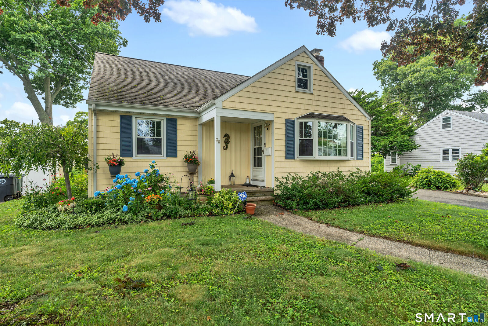 Property Photo: 28 Kirkside Avenue CT 06460