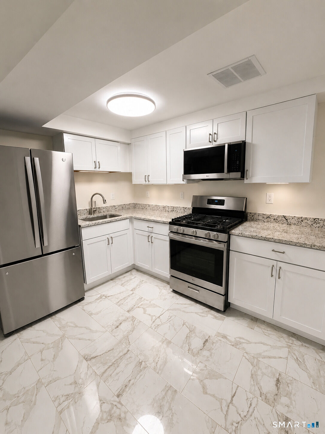 Property Photo:  267 Branford Road 103  CT 06405 