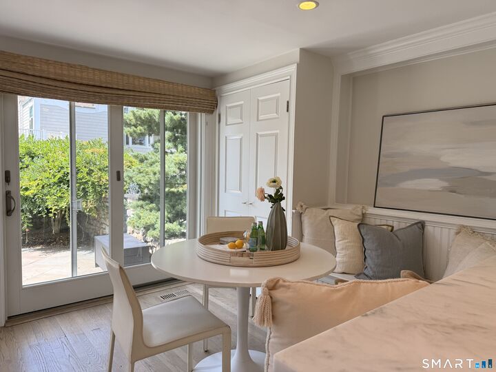 Property Photo:  32 Nearwater Road  CT 06853 