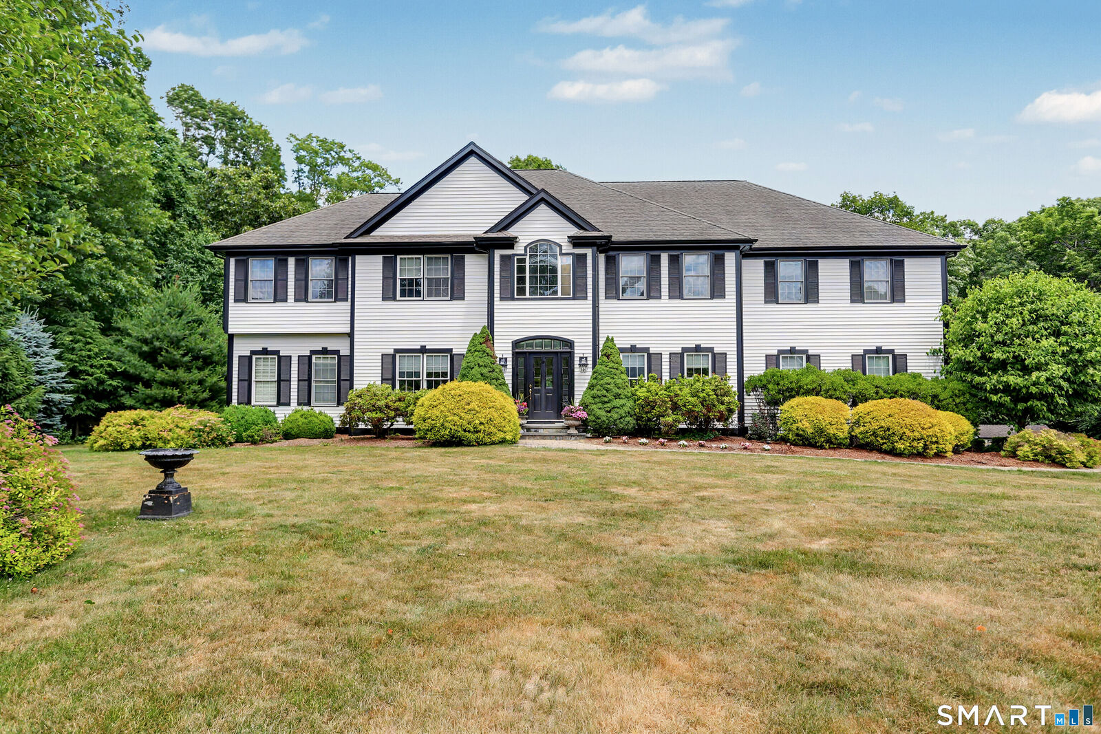 Property Photo: 41 Grindstone Lane CT 06468