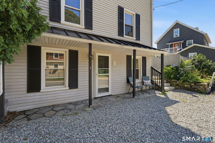 Property Photo: 9 Hunters Road Apt B CT 06360