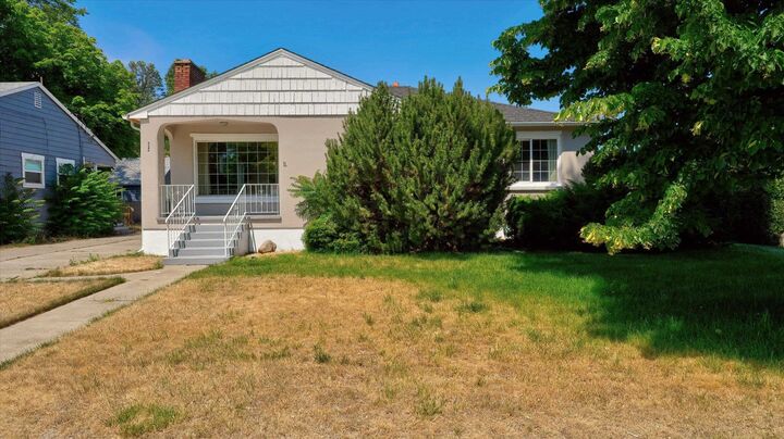 Property Photo:  1217 E Mission Ave  WA 99202 