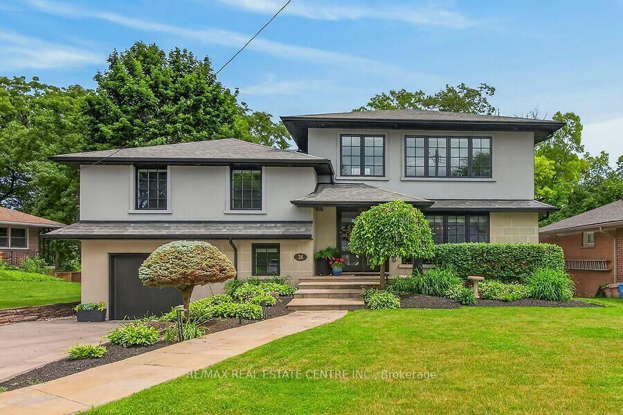 Property Photo: 26 Freeland Court ON L8S 3R5