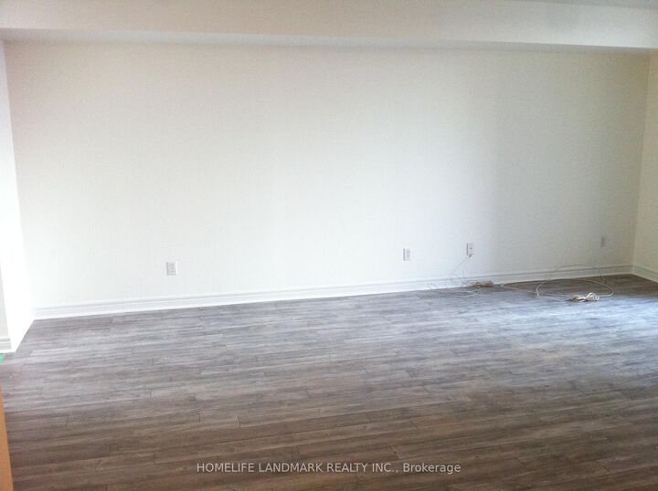 Property Photo: 256 Doris Avenue 1101 ON M2N 6X8