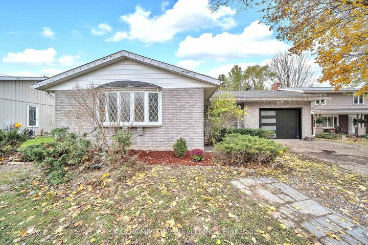 Property Photo:  5 Centennial Drive  ON N0G 2V0 