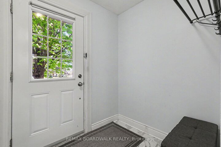 Property Photo: 1388 Beaucourt Place ON K4A 1W3
