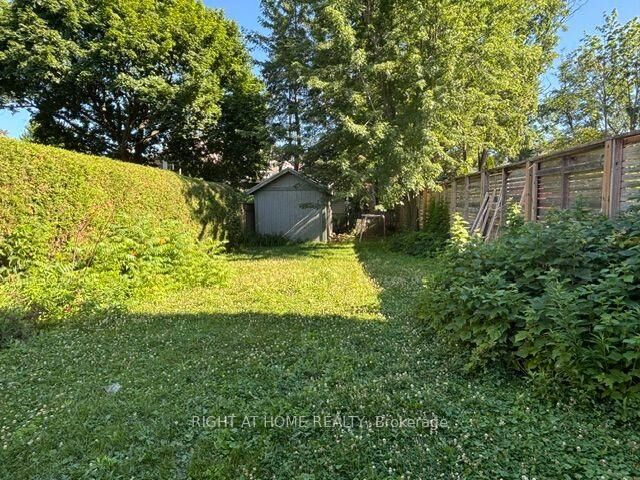 Property Photo: 77 St Germain Avenue ON M5M 1V9