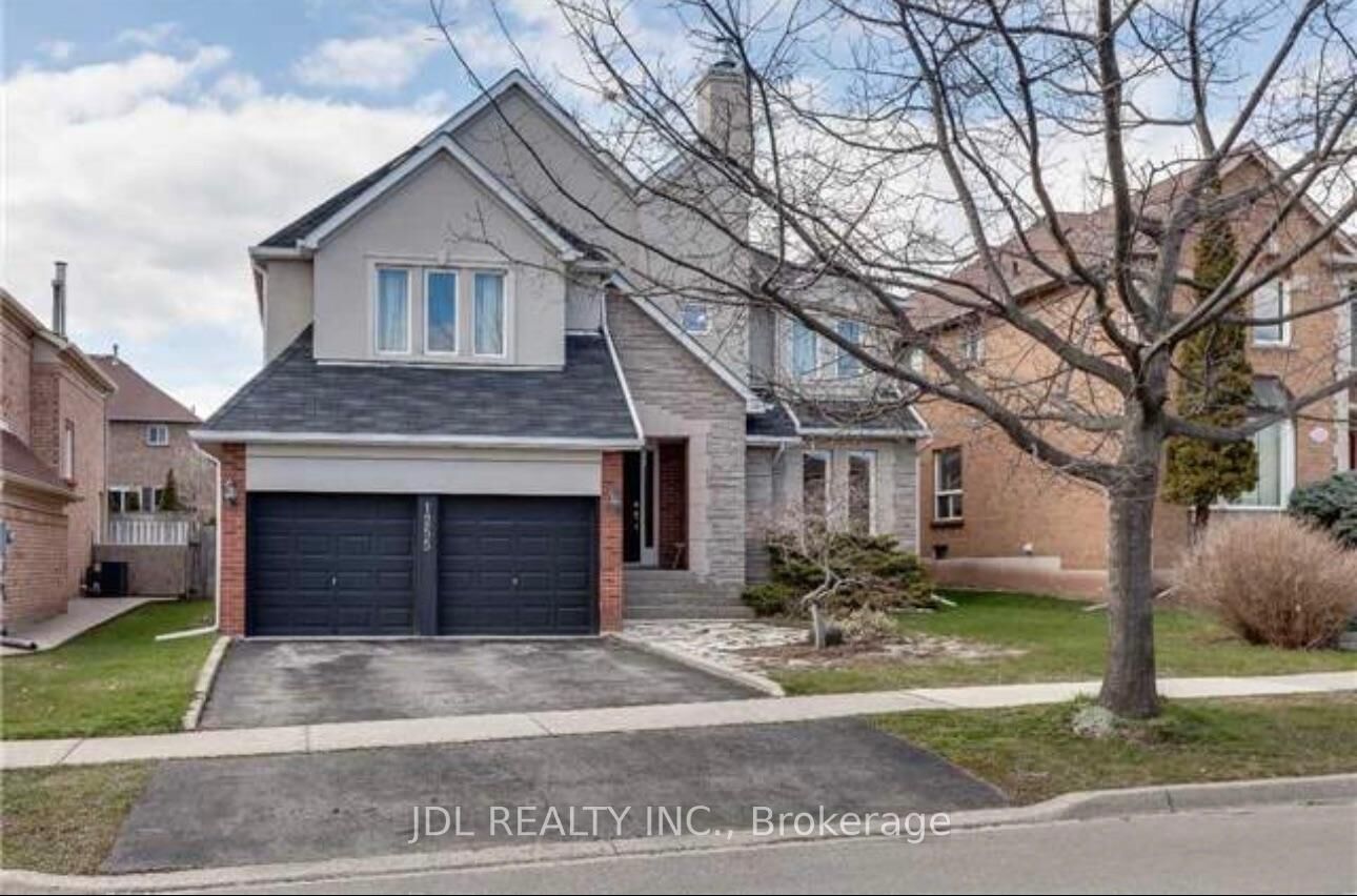 Property Photo:  1255 Heritage Way  ON L6M 2X7 