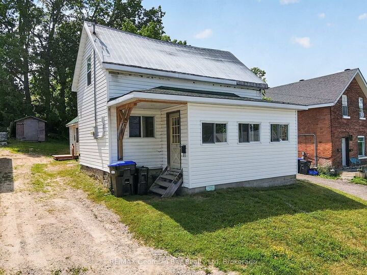 379 Gloucester Street — photo 1