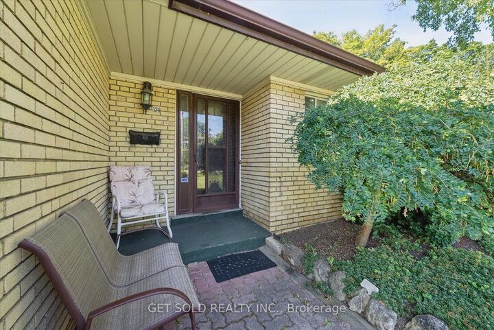 Property Photo:  129 Riverhead Drive  ON M9W 4H1 