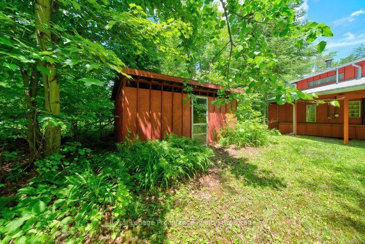 Property Photo: 1185 Hughes Landing Road ON K0H 1K0