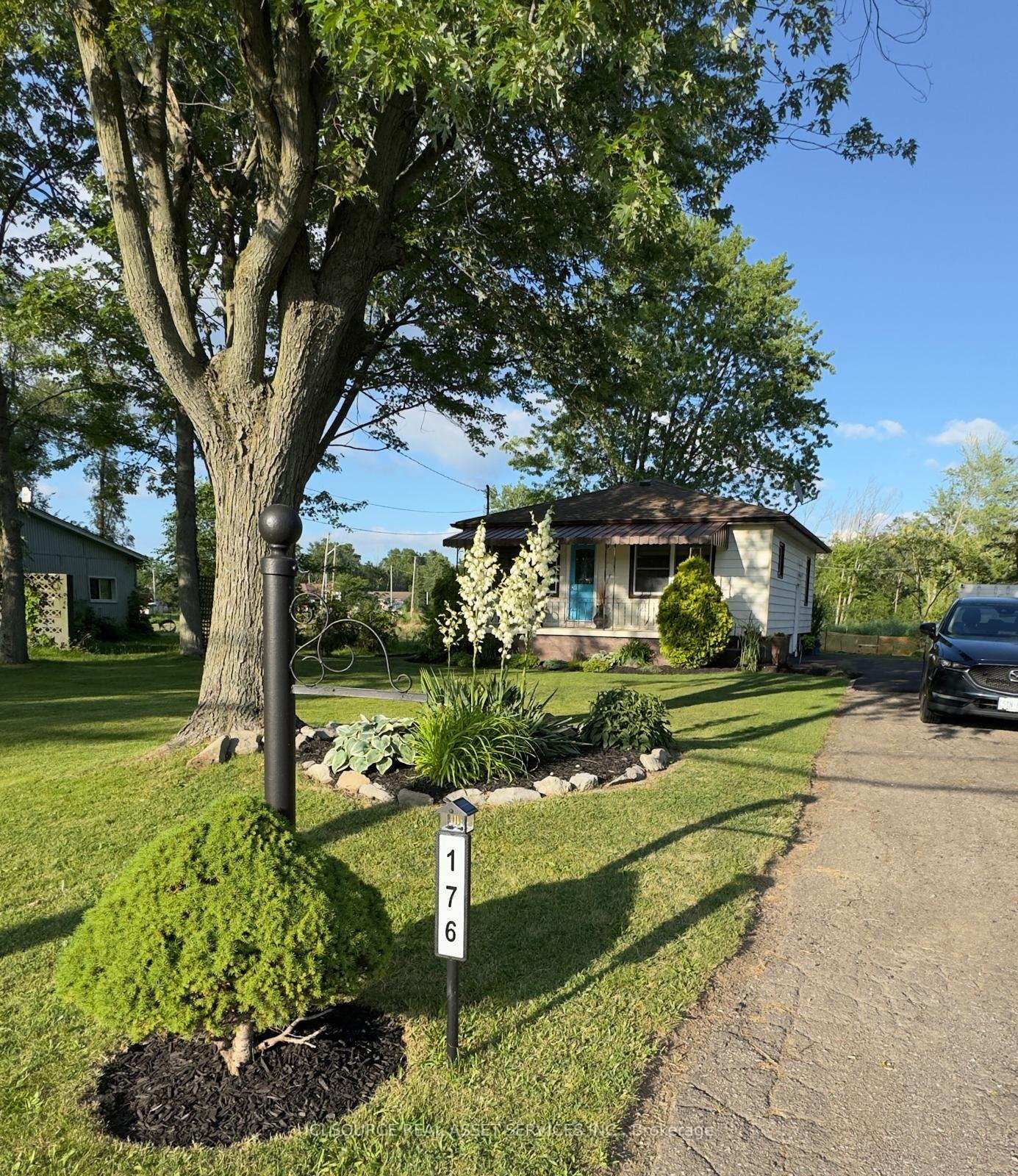 Photo de la propriété:  176 Kingsway Street  ON L3B 3N9 