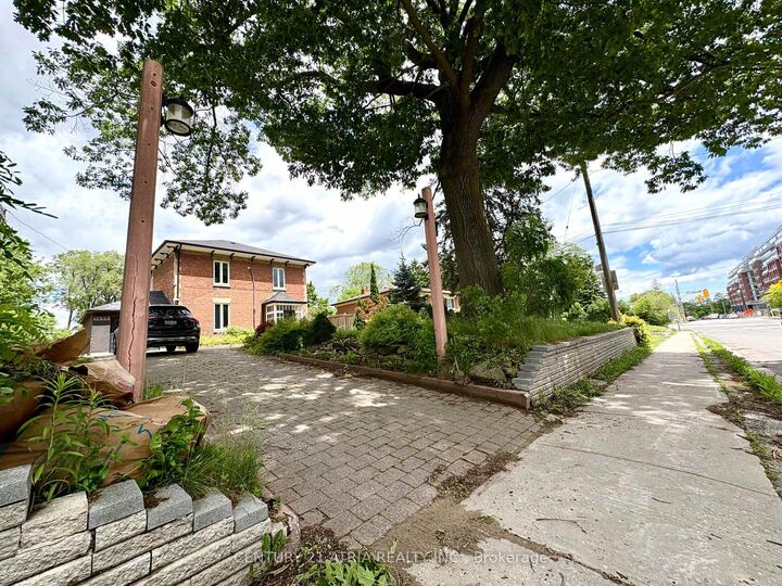 Property Photo: 1458 Military Trail ON M1C 1A9
