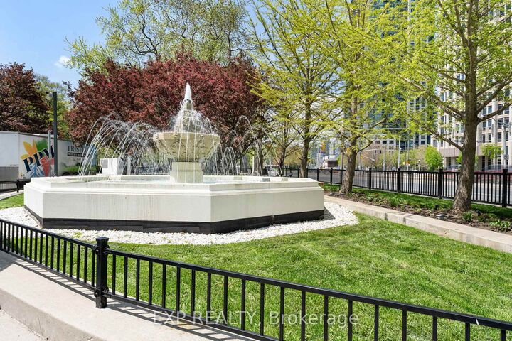 Property Photo:  637 Lake Shore Boulevard W 301  ON M5V 3J6 