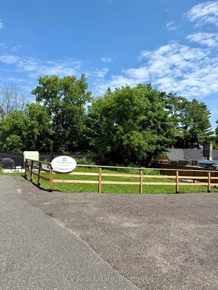 Property Photo: 2 Mahaffy Court 153 ON P1L 2A6