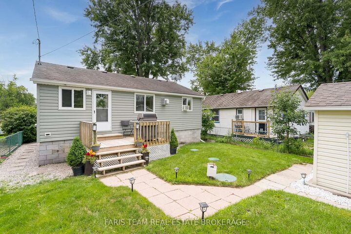 Property Photo:  1067 Park Place  ON L0L 1K0 