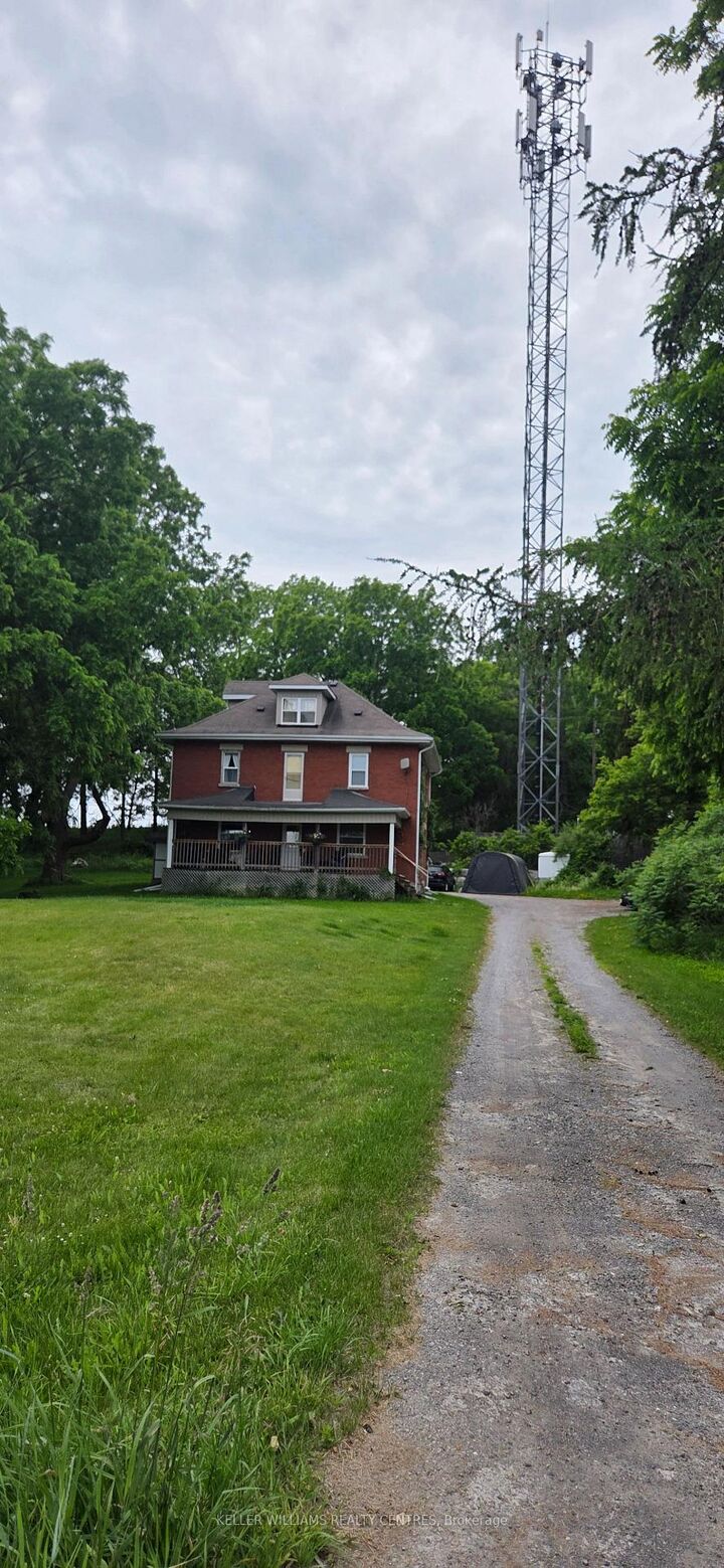 Property Photo:  16296 Woodbine Avenue Unit 3  ON L3Y 4W1 