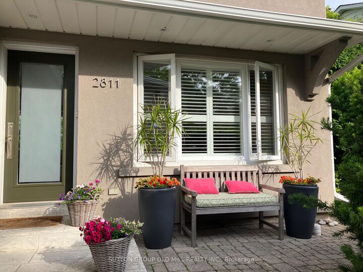 Property Photo: 2811 Constable Road ON L5J 1W6