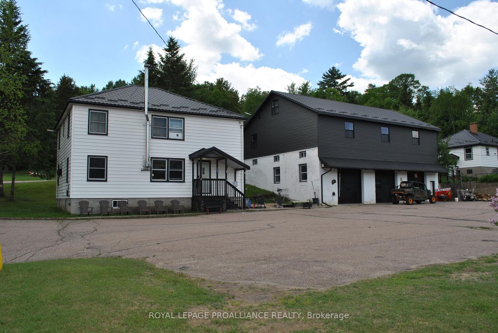 Property Photo: 40723 Highway 17 Highway ON K0J 2K0