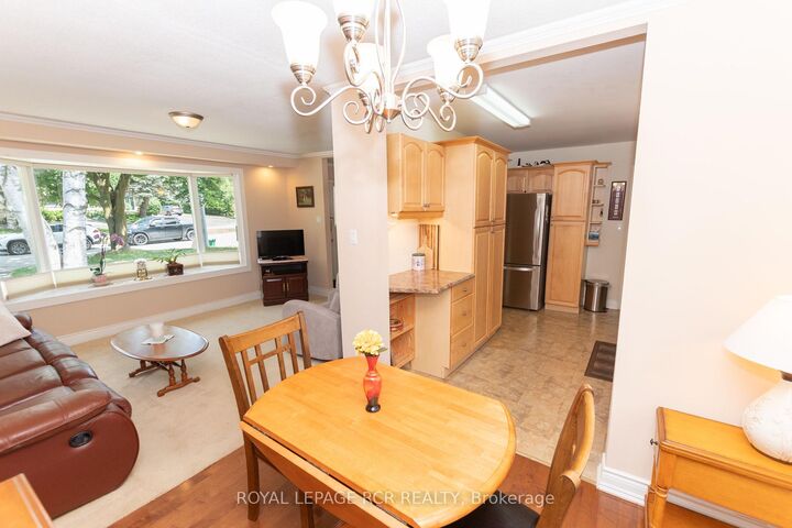Property Photo:  63 Maple Crescent  ON L9W 1X6 