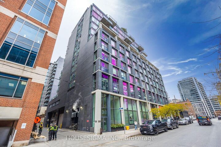 Property Photo: 138 Princess Street 406 ON M5A 0B1