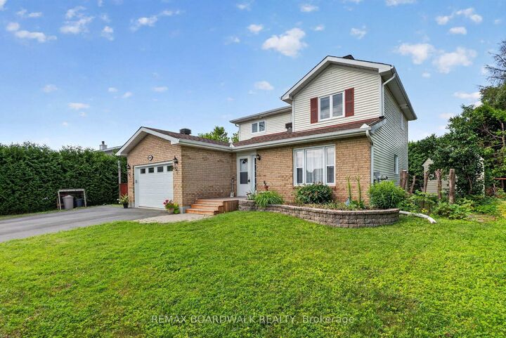 Property Photo:  47 Isabelle Street  ON K0A 1M0 