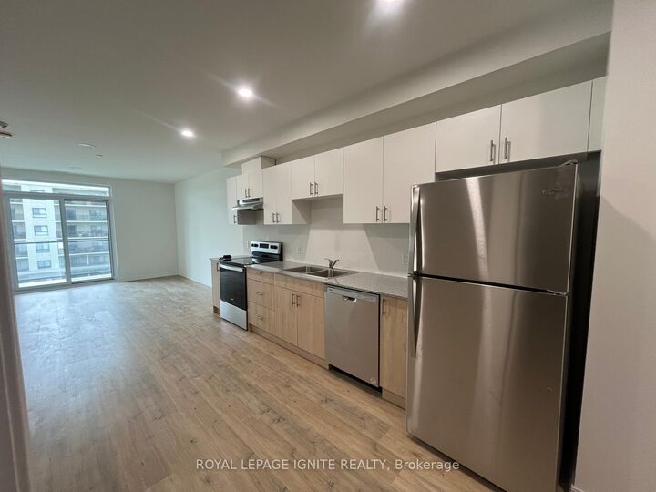 Property Photo:  181 Elmira Road S 515  ON N1K 0E4 