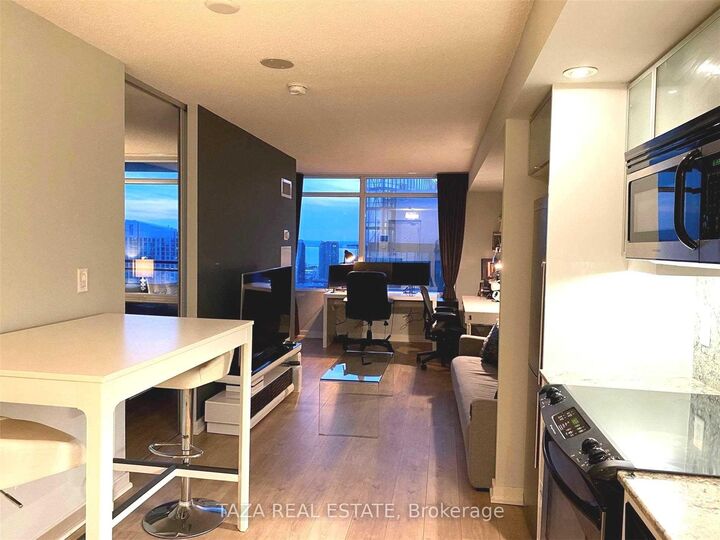 Property Photo:  25 Telegram Mews 4508  ON M5V 3Z1 