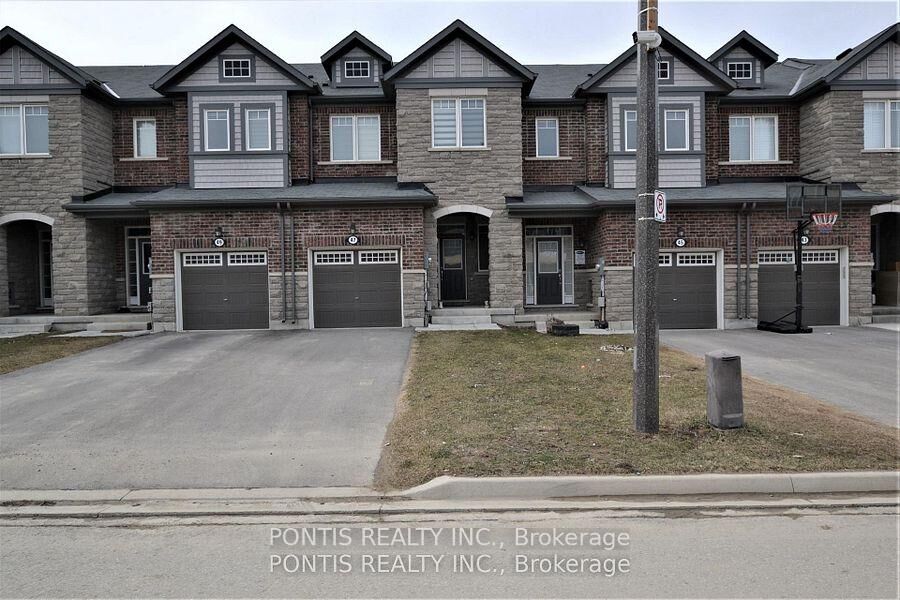 Property Photo: 47 Phyllis Drive ON L7C 4E2
