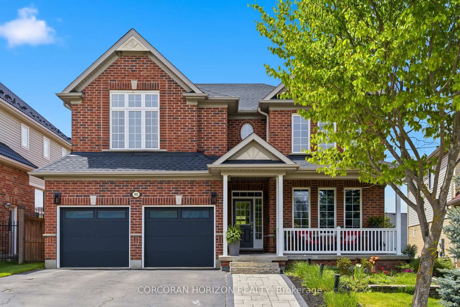 Property Photo:  905 Marigold Court  ON N2P 2Y3 