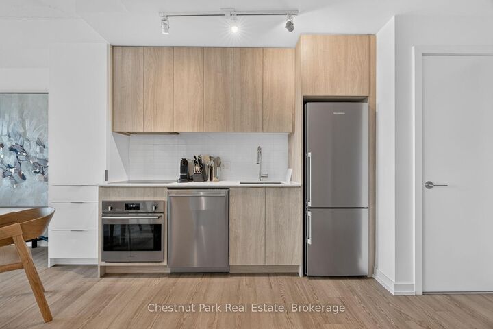 Property Photo: 100 Carrick Trail #513 ON P1P 0J5