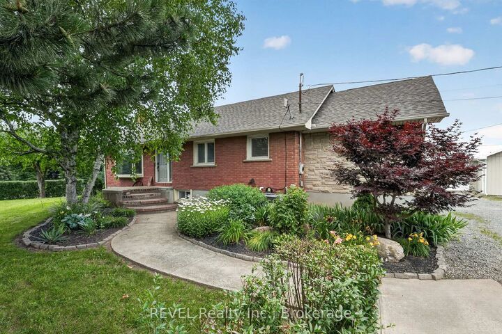Property Photo:  1249 Four Mile Creek Road  ON L0S 1J0 