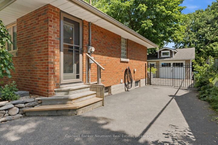 Property Photo: 35 Gladstone Avenue ON N1E 1L8
