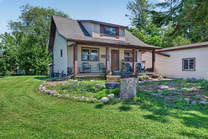 2270 McIvor Road — photo 1