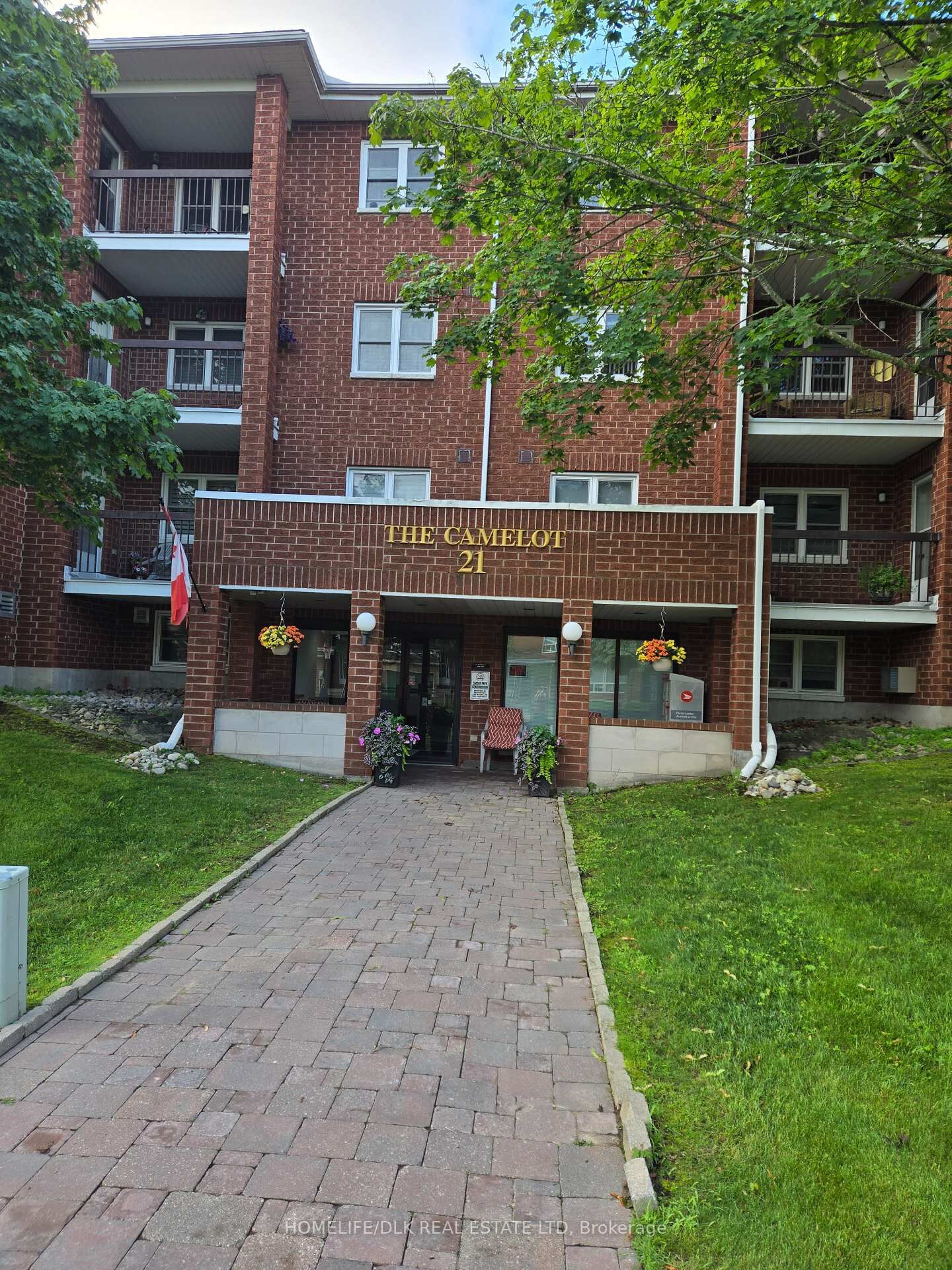 Property Photo: 21 Liston Avenue 404 ON K6V 7B3