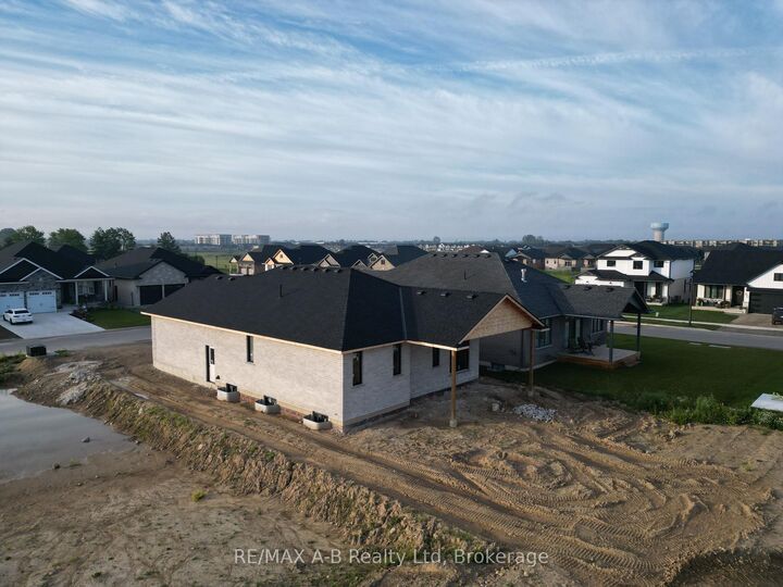 Property Photo: 8 Orchard Drive ON N5A 0L1
