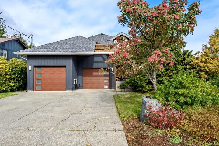 Property Photo: 1716 Tofino Pl BC V9M 1B8