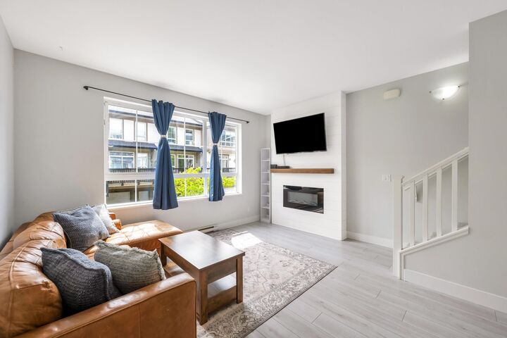 Property Photo: 19505 68A Avenue 121 BC V4N 6K3