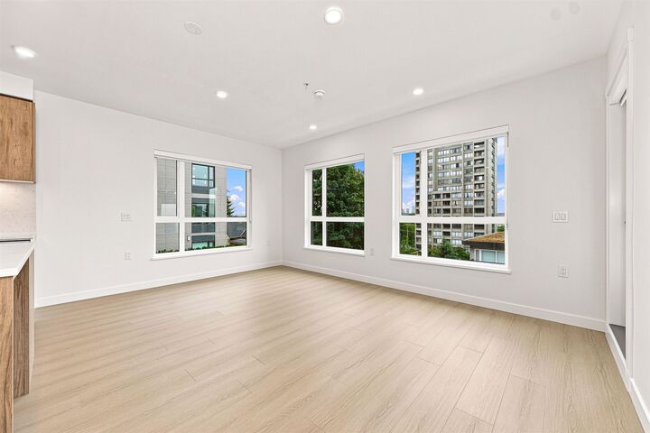 Property Photo: 82 First Street 229 BC V3L 0L8