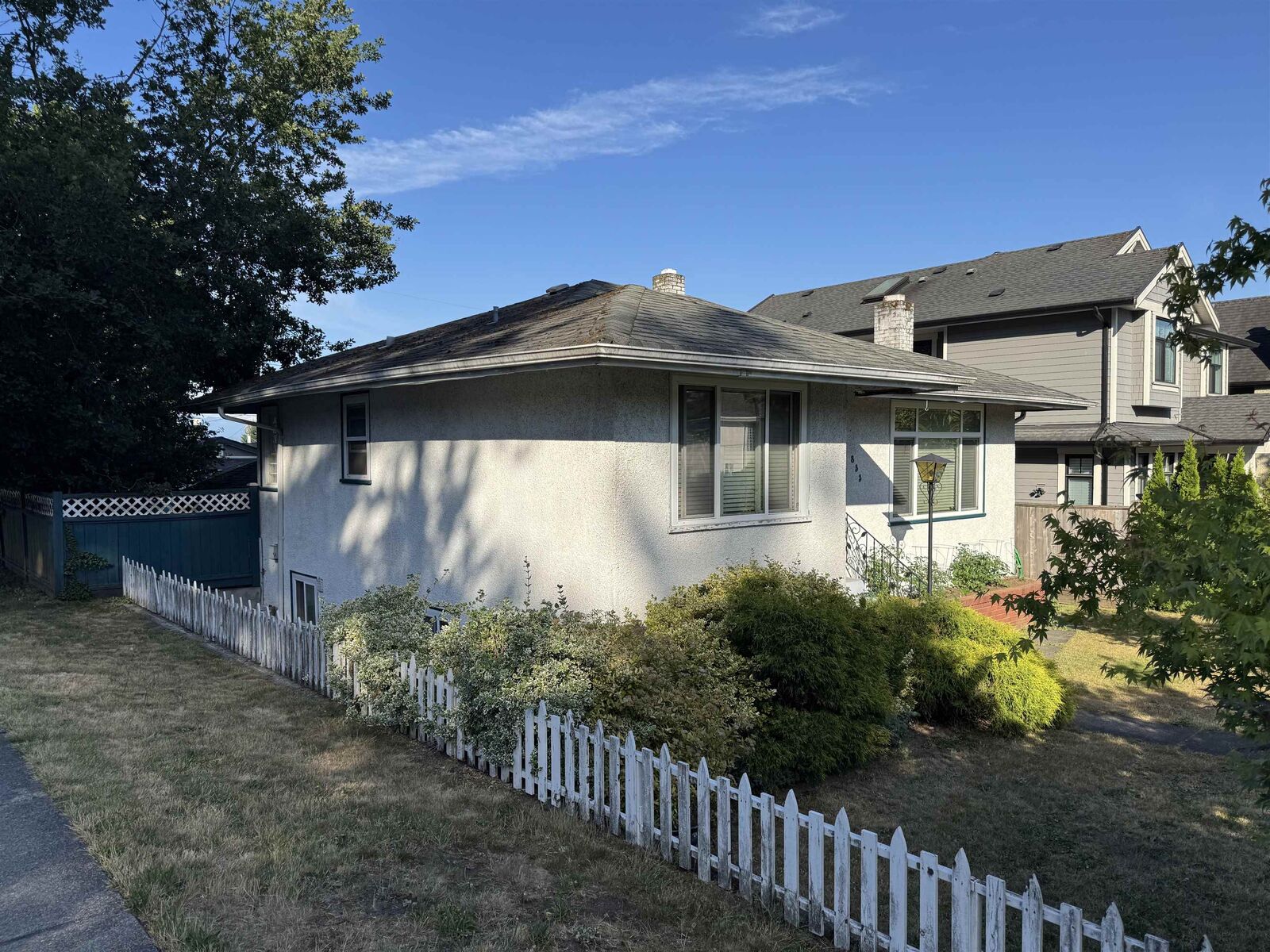 Property Photo: 833 Scott Street BC V3L 4V1