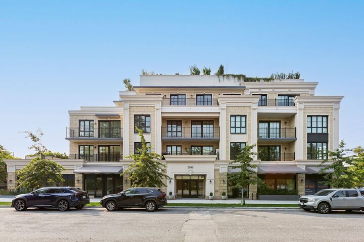 2096 W 47th Avenue 404 — photo 1